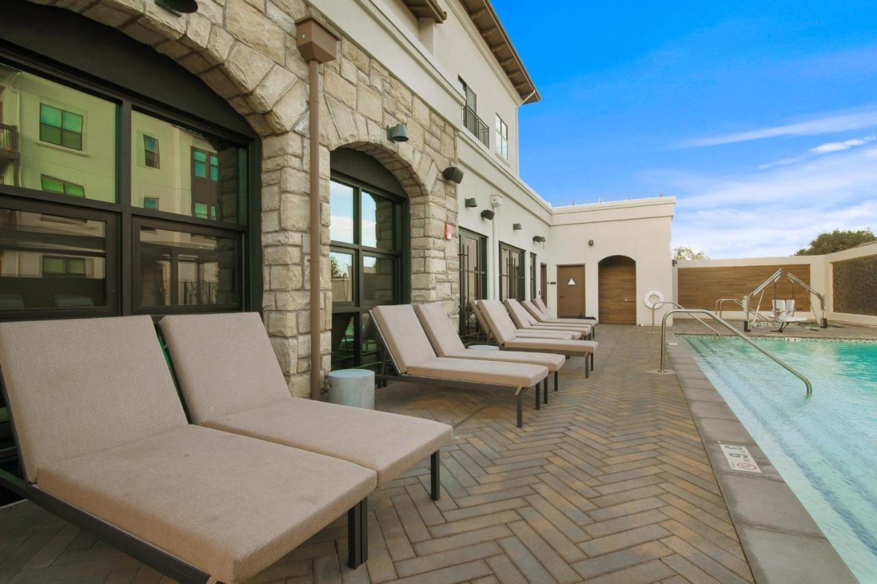 Global Luxury Suites In The Heart Of ซาน คาร์ลอส ภายนอก รูปภาพ